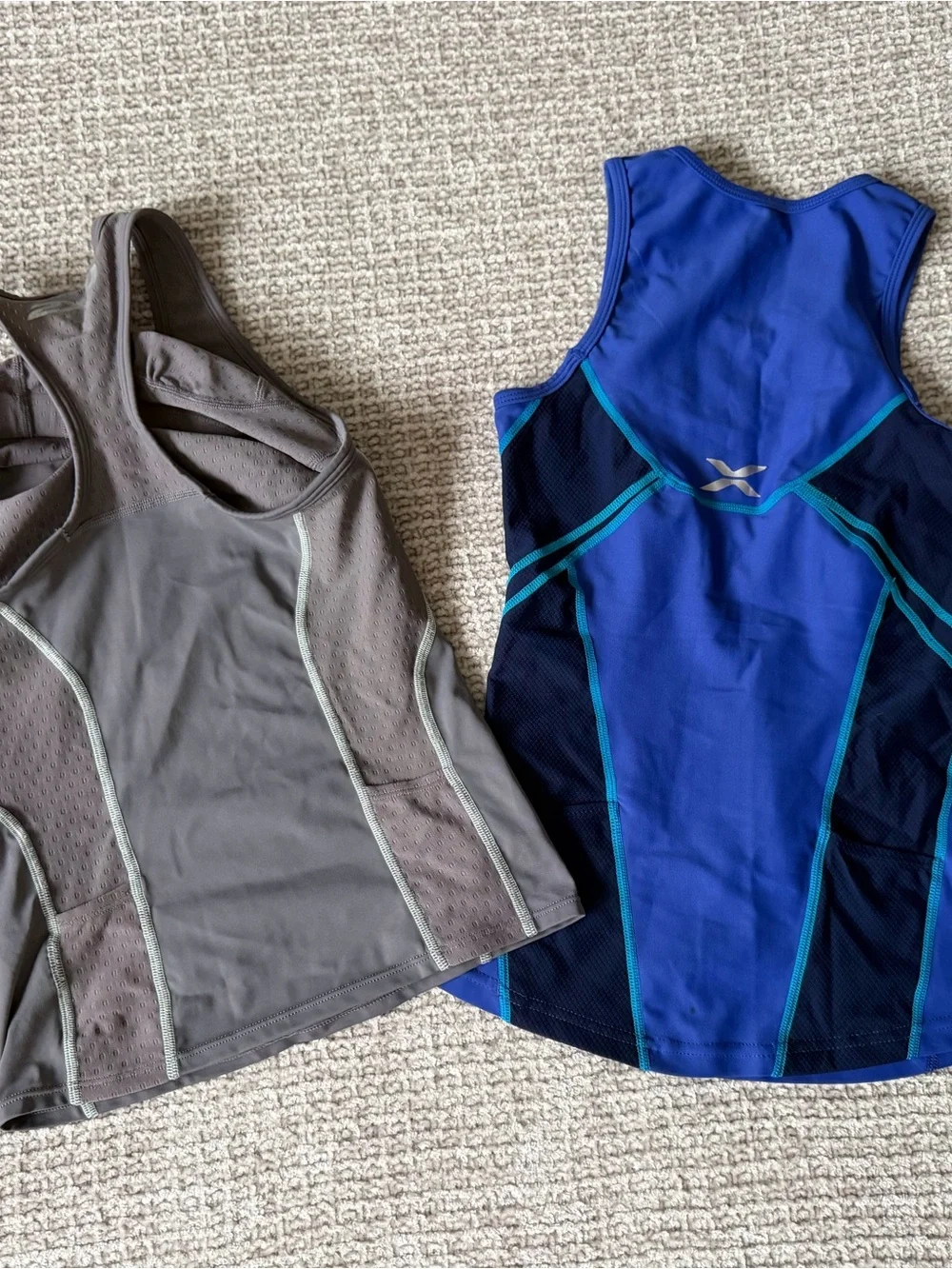 2XU Women's Blue and Gray Racerback cycling tank tops